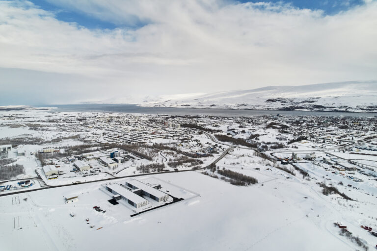 Aerial photo of our ICE03 mega site, highlighting its scalable capacity.